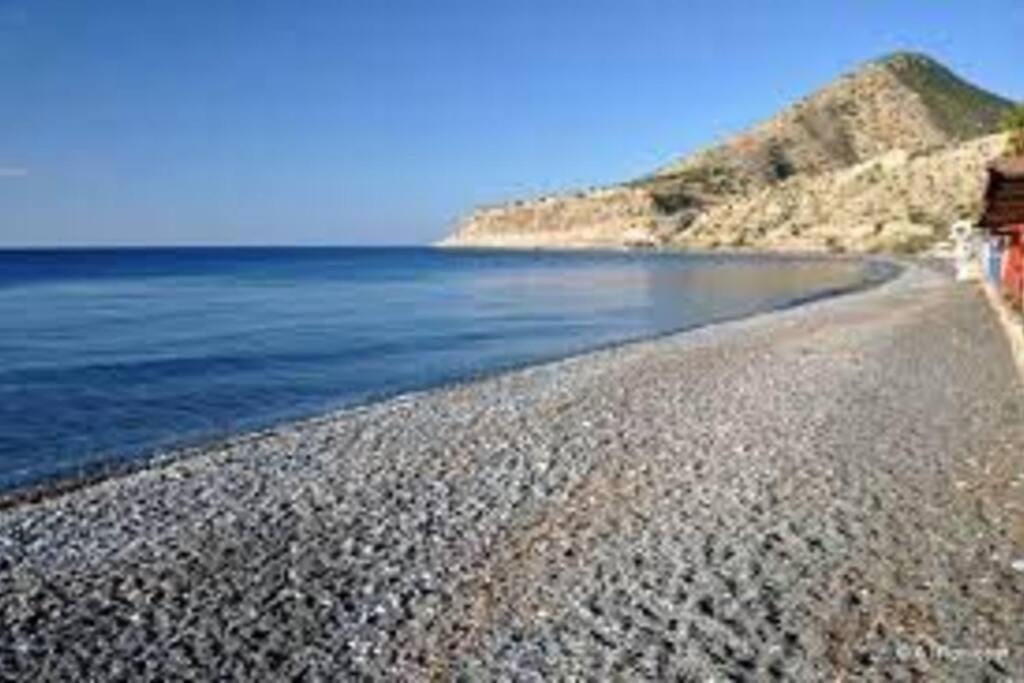 Estia Κατάλυμα Στο Μύρτος Eksteriør bilde